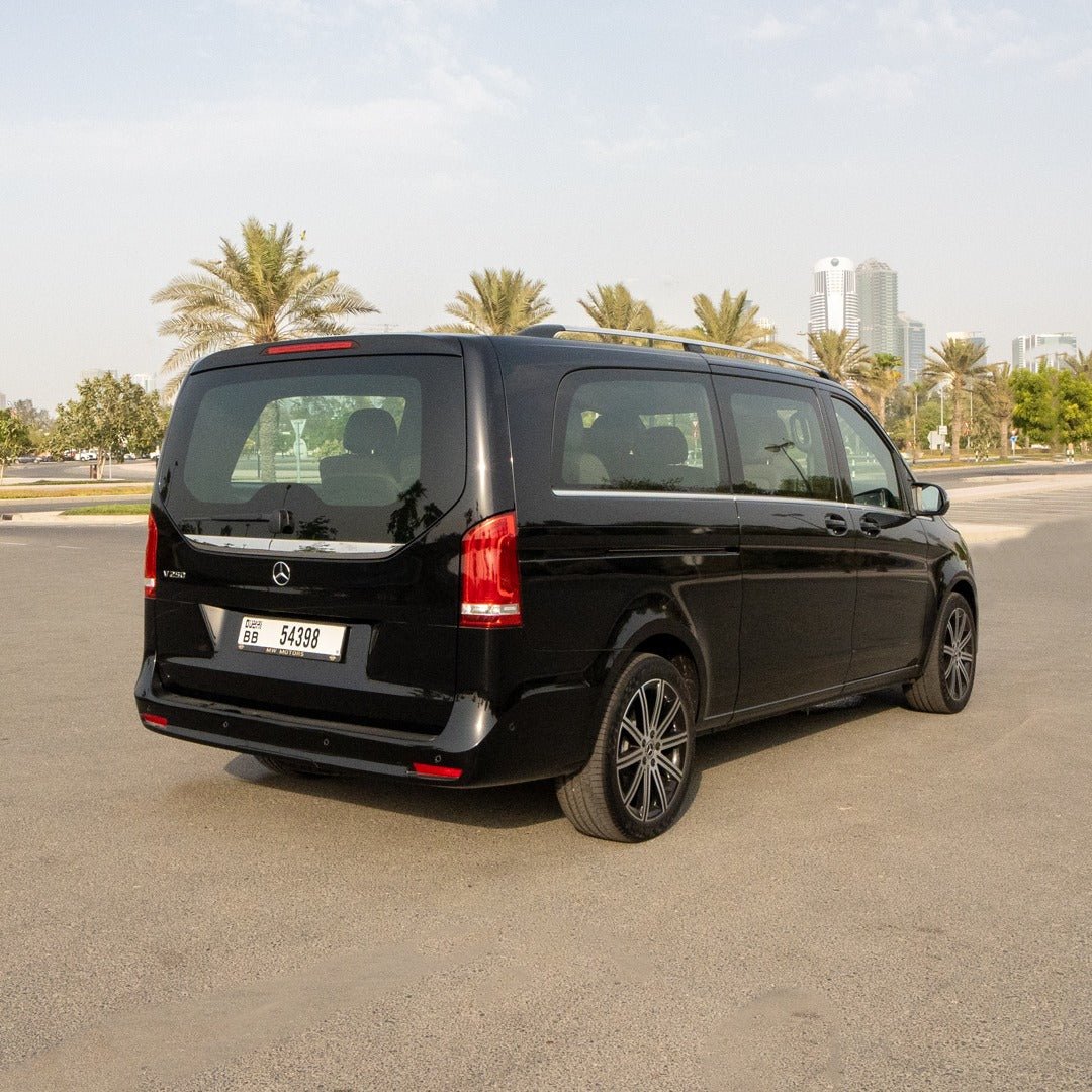 Luxury Mercedes V250 V-Class Exterior in Dubai for Hire with Chauffeur